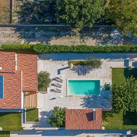 Lovely Home In Sibenik With Wifi מראה חיצוני תמונה