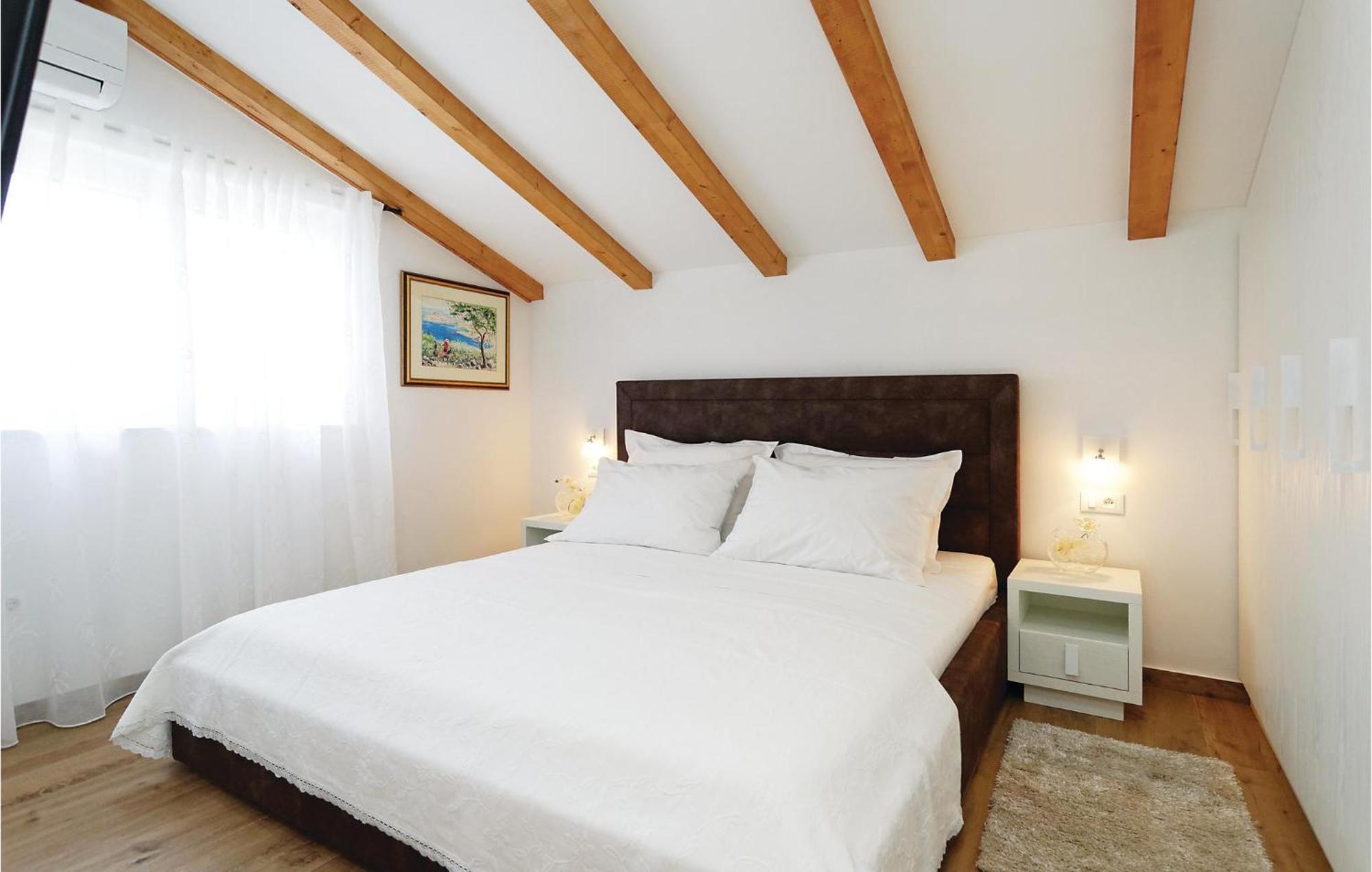 Lovely Home In Sibenik With Wifi מראה חיצוני תמונה