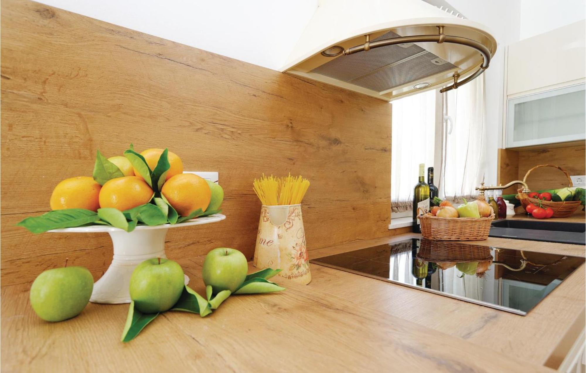 Lovely Home In Sibenik With Wifi מראה חיצוני תמונה