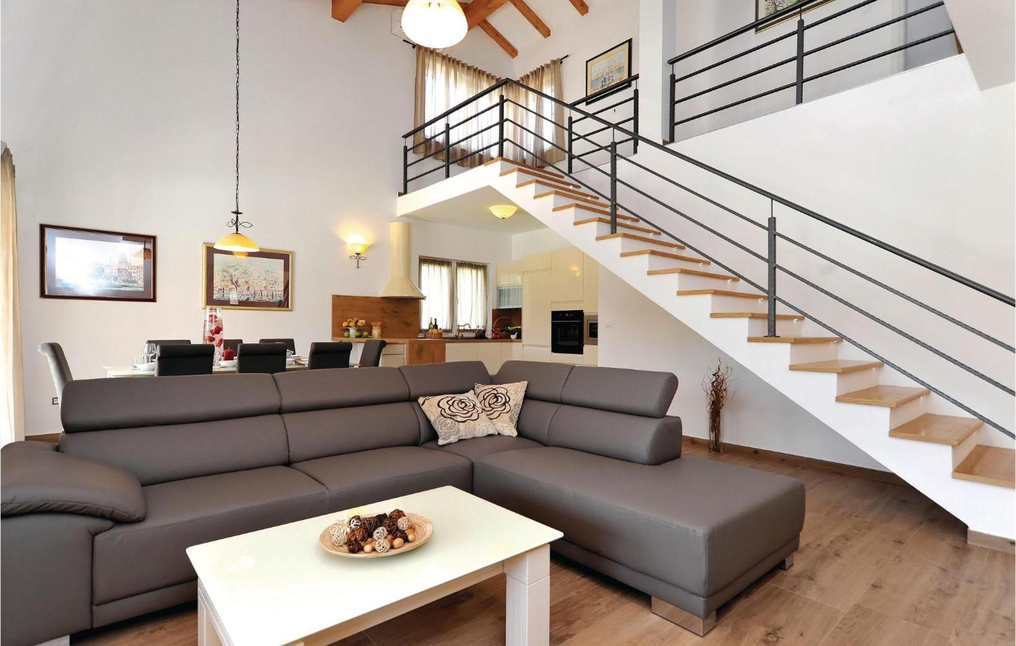 Lovely Home In Sibenik With Wifi מראה חיצוני תמונה